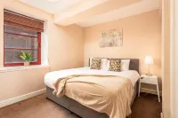 Elliot Suite No3 - Donnini Apartments - 4 tähden