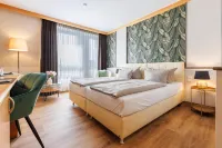 Weinberghotel Edelacker - Parkplatz