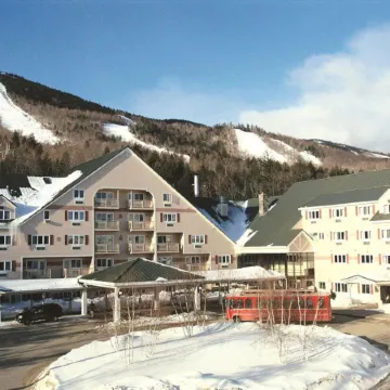 Grand Summit Hotel