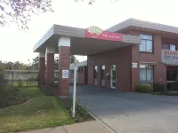 Big Valley Lakeside Paradise Motor Inn Hotels in Shepparton