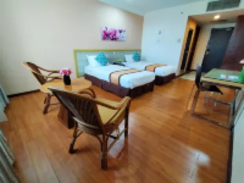 TD Plaza Hotel