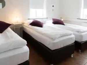 Casablanca Apartments