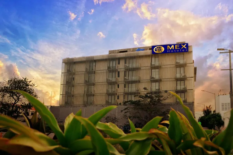 MEX Hoteles