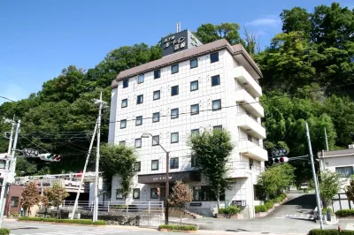 Hotel Route-Inn Court Nirasaki Hotel in zona Matsuo Shrine