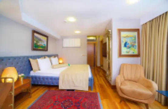 ザグレブ ホテル