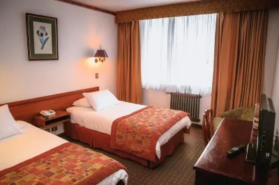 Hotel Los Navegantes Отели в г. 
