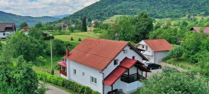House Marija B&B Hotels in Rakovica