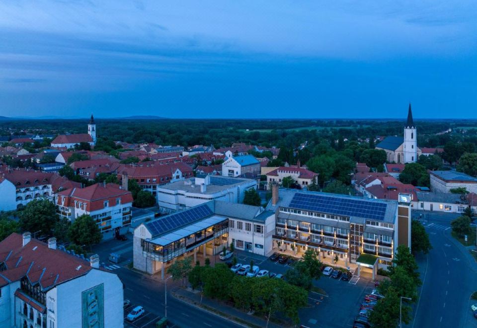 hotel overview picture