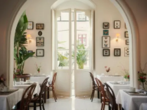 Hôtel Bristol Pau Hotels in Pau