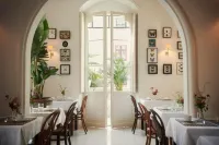 Hôtel Bristol Pau Hotels in Pau