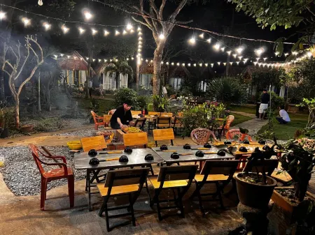 Garden Homestay Отели в г. Di Linh