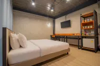 The Loft bar365 Hoteles en Buri Ram