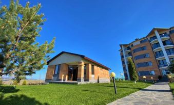 Tsovasar Family Rest Complex