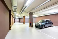 Pamplona Catedral Hotel - parking