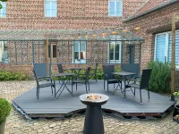 Bed&B la Ferme de l'Ostrevent Отели в г. Эстре