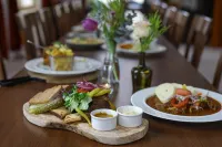 Hotel Klaster Zeliv - breakfast