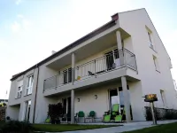 Comfortable Apartment in Rewal