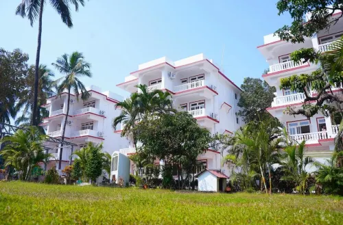 Maashpi Hotel & Resort