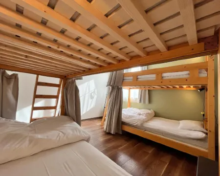 Swell 日向市のホテル