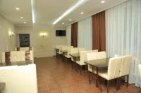 Aska Hotel