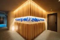 Neon Hotel - Luxury Sleep Retreat -