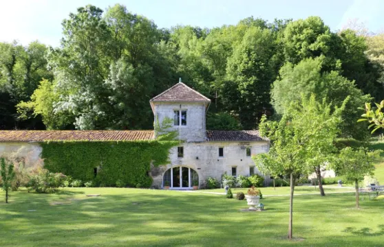 庫爾特博特城堡酒店