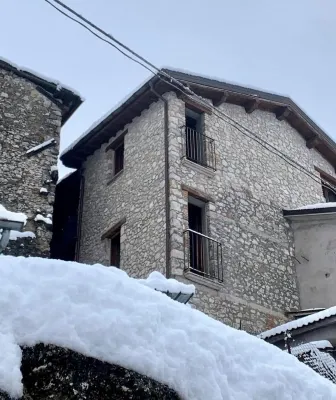 B&B Leofreni Natura Hotel in zona Lago di Rascino