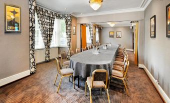 Ardington Hotel