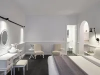 더 아르케스 산토리니