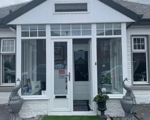 Peacock Guest House Hotels in Largs