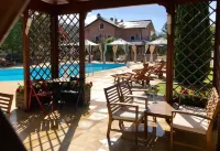 Hotel Bucaneve