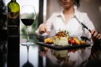 International Palace Hotels in Veles