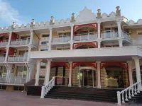 Hotel Elit Palace and Spa Hotels near крепост Бизоне
