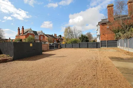 Hamilton Отели в г. Данстон