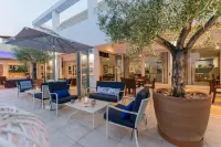 Dedalos Hotel