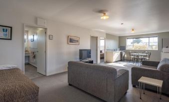 Fitzherbert Court Motel
