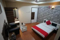 Hotel Gokul فنادق في Gandhidham