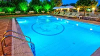 Makis Louvlis Apartments
