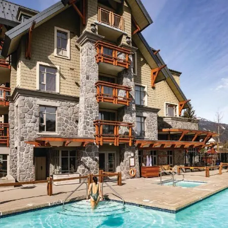 Pan Pacific Whistler Village Centre