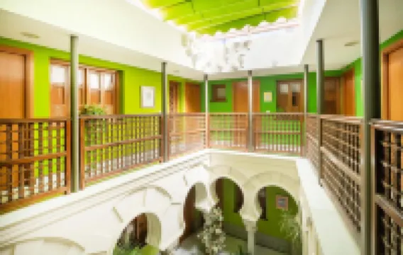 Safestay Cordoba Mezquita Catedral