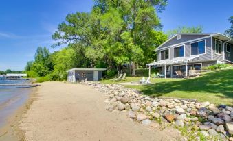 Boat Dock & Private Beach: Lake Mary Retreat!