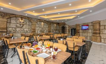 Legend Tulip Hotel