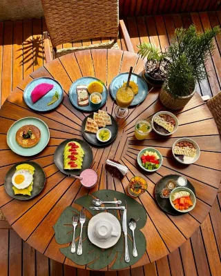 諾龍哈沙爾維拉 酒店