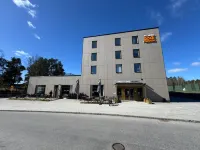 Part-Time Home Täby Hotels near Hövdingaparken