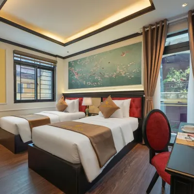 Golden Boutique Hotel 征夫人附近的飯店