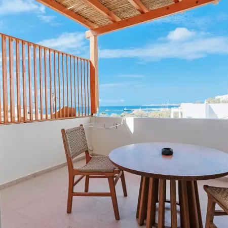 La Maltese Boutique Paros