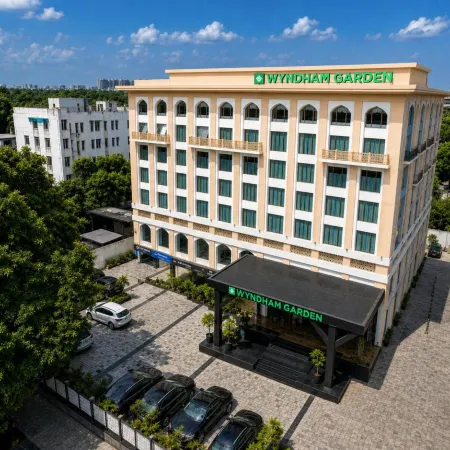 Wyndham Garden Lucknow City Center