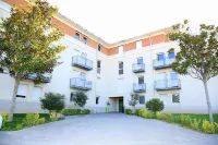 Résidence les Académies Aixoise Hotels in Eguilles
