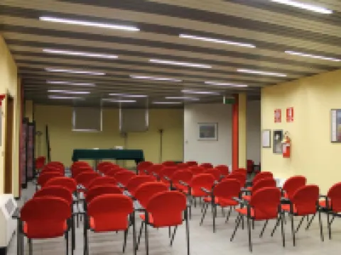 格瑞瑟達酒店 薩盧佐酒店