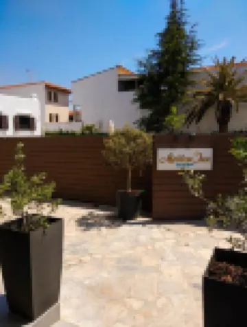 Meliton Inn Hotel & Suites by the Beach